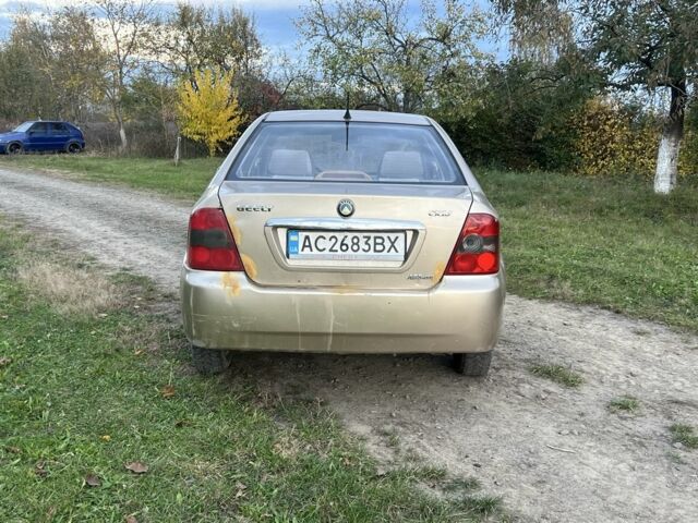 Желтый Джили Другая, объемом двигателя 1.5 л и пробегом 220 тыс. км за 900 $, фото 7 на Automoto.ua