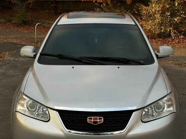 Серый Джили Другая, объемом двигателя 1.8 л и пробегом 220 тыс. км за 2750 $, фото 1 на Automoto.ua