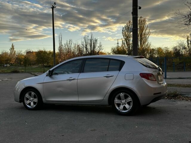 Серый Джили Другая, объемом двигателя 1.8 л и пробегом 220 тыс. км за 2750 $, фото 4 на Automoto.ua