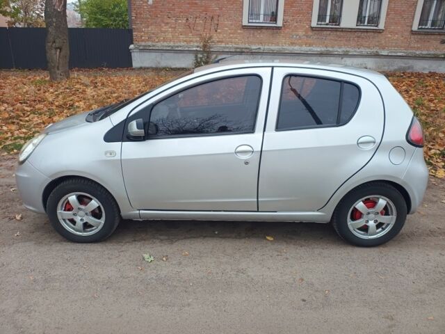 Серый Джили Другая, объемом двигателя 1.3 л и пробегом 72 тыс. км за 2500 $, фото 3 на Automoto.ua