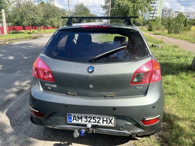 Сірий Джилі Інша, об'ємом двигуна 1.5 л та пробігом 180 тис. км за 2000 $, фото 3 на Automoto.ua