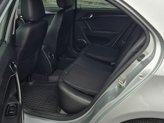 Серый Джили Другая, объемом двигателя 1.5 л и пробегом 28 тыс. км за 7400 $, фото 7 на Automoto.ua