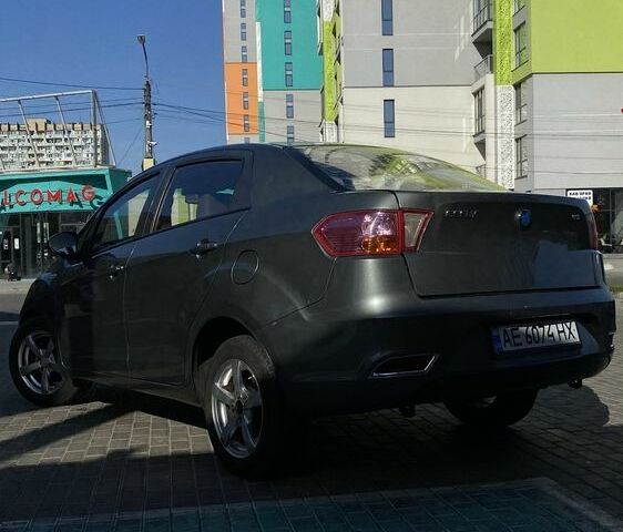 Сірий Джилі Інша, об'ємом двигуна 1.5 л та пробігом 1 тис. км за 3300 $, фото 2 на Automoto.ua