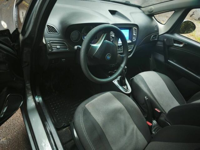 Сірий Джилі Інша, об'ємом двигуна 1.5 л та пробігом 109 тис. км за 4999 $, фото 14 на Automoto.ua