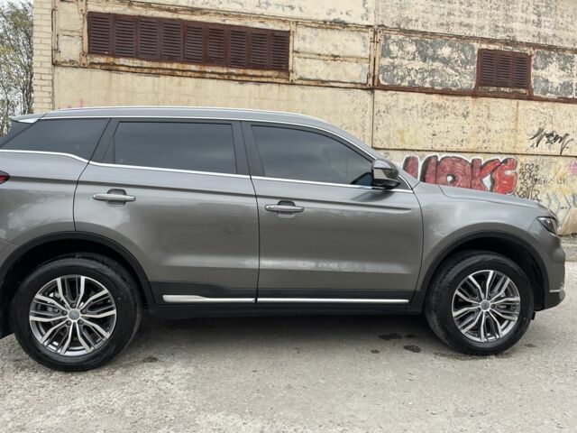 Серый Джили Другая, объемом двигателя 1.5 л и пробегом 3 тыс. км за 18000 $, фото 4 на Automoto.ua