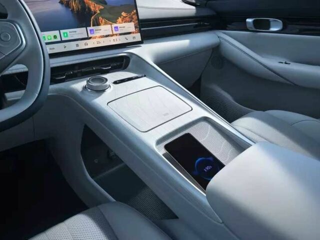 Сірий Джилі Інша, об'ємом двигуна 0 л та пробігом 1 тис. км за 23298 $, фото 19 на Automoto.ua