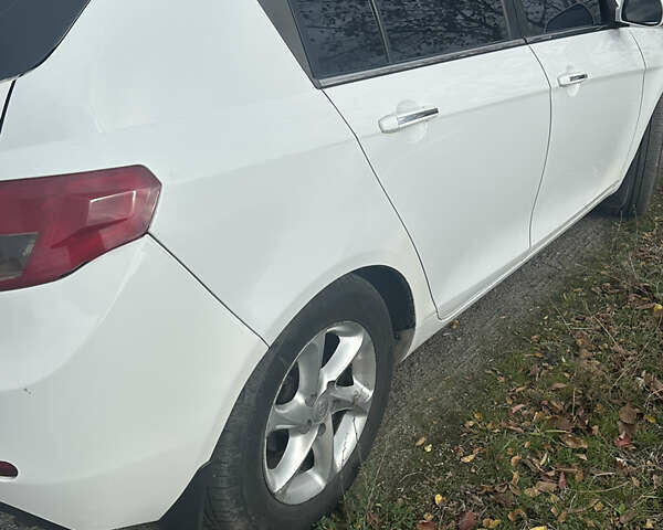 Білий Джилі Емгранд 7 (EC7), об'ємом двигуна 1.79 л та пробігом 107 тис. км за 4999 $, фото 3 на Automoto.ua