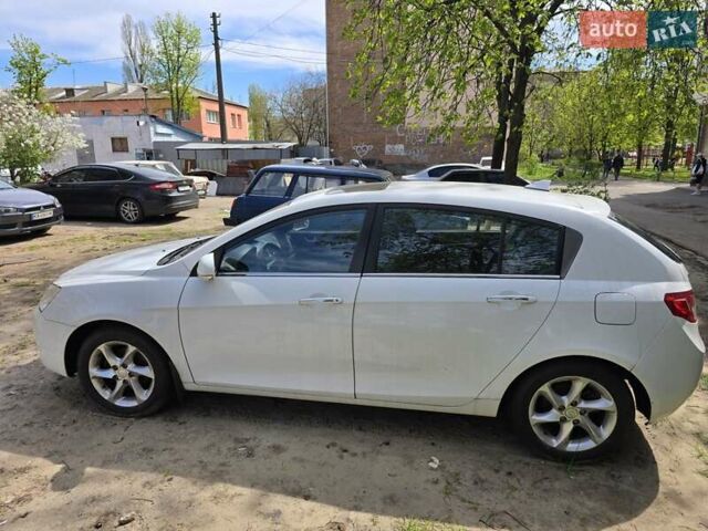 Білий Джилі Емгранд 7 (EC7), об'ємом двигуна 1.79 л та пробігом 93 тис. км за 3750 $, фото 3 на Automoto.ua