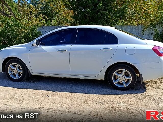 Джили Эмгранд 7 (EC7) 2013 в Бобринце на Automoto.ua Белый Джили Эмгранд 7 (EC7), объемом двигателя 1.5 л и пробегом 133 тыс. км за 3300 $, фото 3 на Automoto.ua