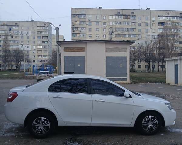 Белый Джили Эмгранд 7 (EC7), объемом двигателя 1.8 л и пробегом 69 тыс. км за 4800 $, фото 7 на Automoto.ua