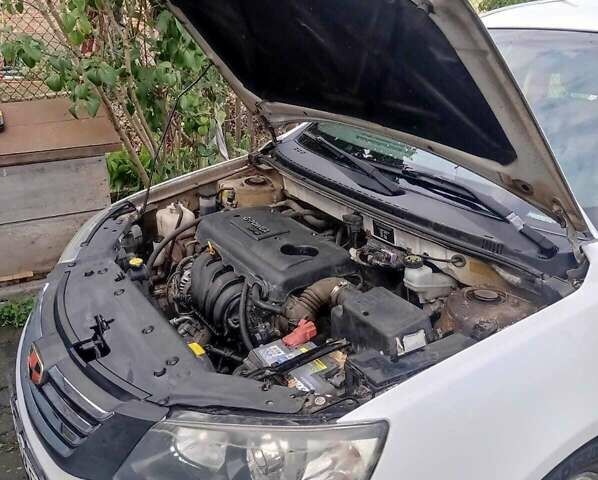 Белый Джили Эмгранд 7 (EC7), объемом двигателя 1.5 л и пробегом 100 тыс. км за 3500 $, фото 9 на Automoto.ua