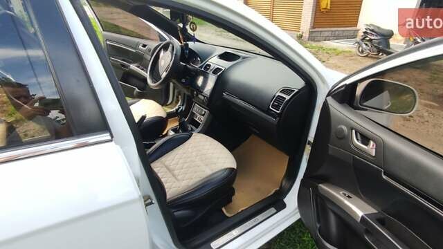 Белый Джили Эмгранд 7 (EC7), объемом двигателя 1.79 л и пробегом 165 тыс. км за 4700 $, фото 18 на Automoto.ua