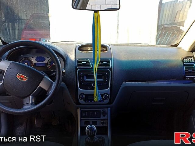 Джили Эмгранд 7 (EC7) 2013 в Бобринце на Automoto.ua Белый Джили Эмгранд 7 (EC7), объемом двигателя 1.5 л и пробегом 133 тыс. км за 3300 $, фото 5 на Automoto.ua