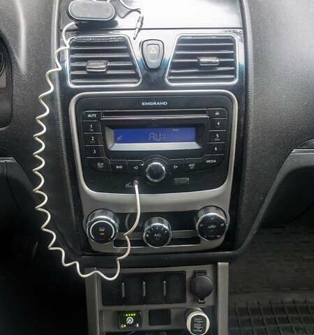 Белый Джили Эмгранд 7 (EC7), объемом двигателя 1.5 л и пробегом 244 тыс. км за 3100 $, фото 13 на Automoto.ua