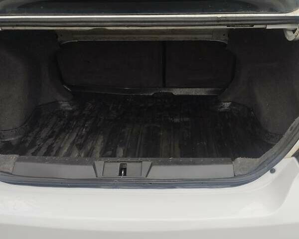 Белый Джили Эмгранд 7 (EC7), объемом двигателя 1.79 л и пробегом 118 тыс. км за 4700 $, фото 14 на Automoto.ua