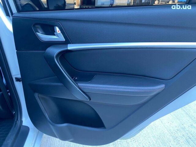 Білий Джилі Емгранд 7 (EC7), об'ємом двигуна 15 л та пробігом 154 тис. км за 5690 $, фото 19 на Automoto.ua