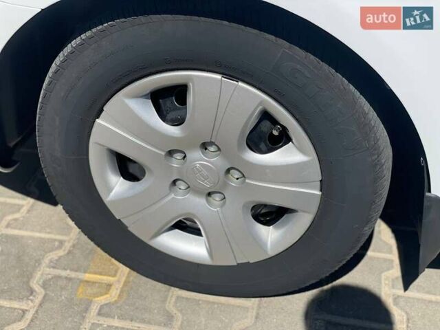 Джили Эмгранд 7 (EC7) 2017 в Одессе на Automoto.ua Белый Джили Эмгранд 7 (EC7), объемом двигателя 1.5 л и пробегом 71 тыс. км за 7100 $, фото 9 на Automoto.ua