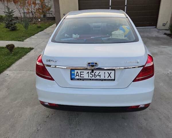 Белый Джили Эмгранд 7 (EC7), объемом двигателя 1.5 л и пробегом 92 тыс. км за 7550 $, фото 1 на Automoto.ua