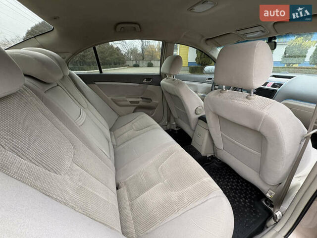 Бежевый Джили Эмгранд 7 (EC7), объемом двигателя 1.8 л и пробегом 191 тыс. км за 4299 $, фото 14 на Automoto.ua