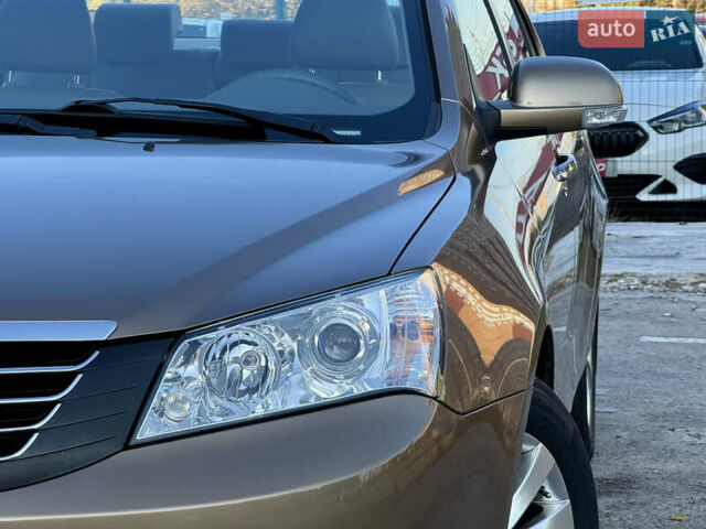 Бежевый Джили Эмгранд 7 (EC7), объемом двигателя 1.79 л и пробегом 12 тыс. км за 6950 $, фото 45 на Automoto.ua