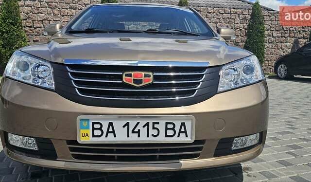 Джили Эмгранд 7 (EC7) 2012 в Киеве на Automoto.ua Бежевый Джили Эмгранд 7 (EC7), объемом двигателя 1.8 л и пробегом 12 тыс. км за 6988 $, фото 9 на Automoto.ua