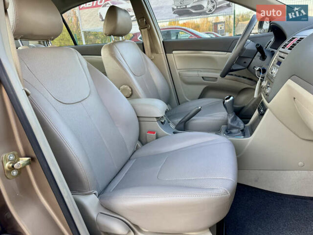 Бежевый Джили Эмгранд 7 (EC7), объемом двигателя 1.79 л и пробегом 12 тыс. км за 6950 $, фото 27 на Automoto.ua