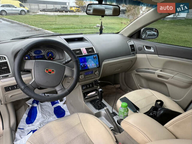 Бежевый Джили Эмгранд 7 (EC7), объемом двигателя 1.79 л и пробегом 102 тыс. км за 4300 $, фото 4 на Automoto.ua