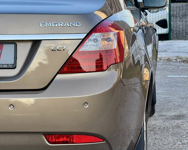 Бежевый Джили Эмгранд 7 (EC7), объемом двигателя 1.79 л и пробегом 12 тыс. км за 6950 $, фото 73 на Automoto.ua
