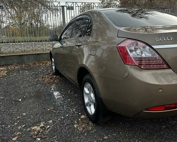 Бежевый Джили Эмгранд 7 (EC7), объемом двигателя 1.79 л и пробегом 120 тыс. км за 5000 $, фото 7 на Automoto.ua