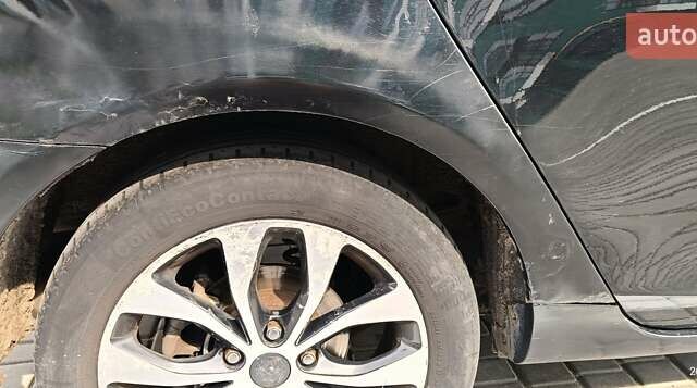 Джили Эмгранд 7 (EC7) 2012 в Черкассах на Automoto.ua Черный Джили Эмгранд 7 (EC7), объемом двигателя 1.79 л и пробегом 250 тыс. км за 2700 $, фото 7 на Automoto.ua