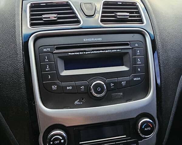 Джили Эмгранд 7 (EC7) 2013 в Киеве на Automoto.ua Черный Джили Эмгранд 7 (EC7), объемом двигателя 1.5 л и пробегом 160 тыс. км за 1650 $, фото 13 на Automoto.ua