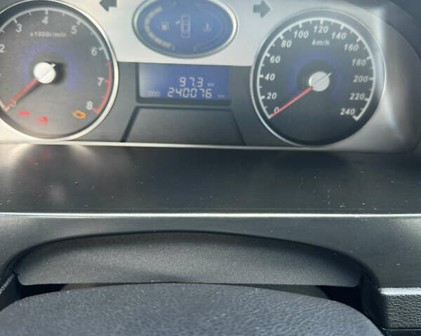 Коричневый Джили Эмгранд 7 (EC7), объемом двигателя 1.8 л и пробегом 250 тыс. км за 3700 $, фото 14 на Automoto.ua