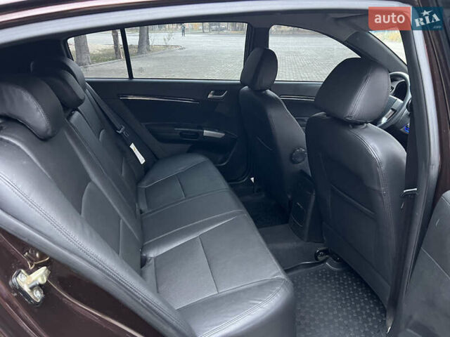 Красный Джили Эмгранд 7 (EC7), объемом двигателя 1.8 л и пробегом 81 тыс. км за 4500 $, фото 9 на Automoto.ua