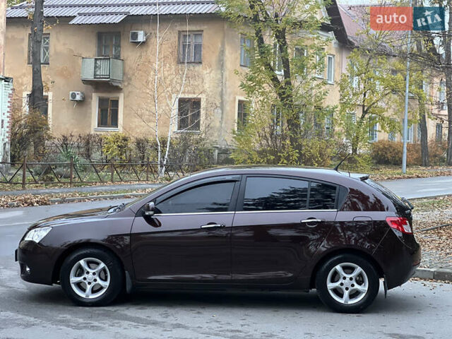 Красный Джили Эмгранд 7 (EC7), объемом двигателя 1.8 л и пробегом 81 тыс. км за 4500 $, фото 7 на Automoto.ua