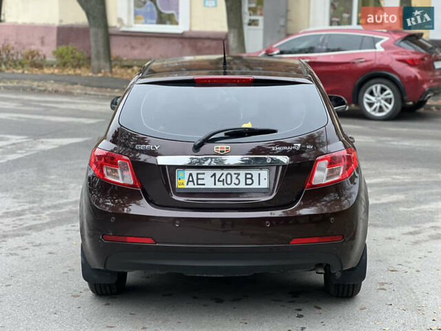 Красный Джили Эмгранд 7 (EC7), объемом двигателя 1.8 л и пробегом 81 тыс. км за 4500 $, фото 5 на Automoto.ua