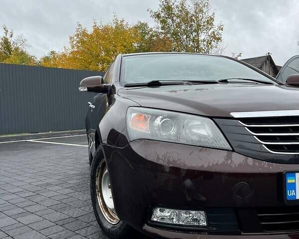 Красный Джили Эмгранд 7 (EC7), объемом двигателя 1.5 л и пробегом 100 тыс. км за 4200 $, фото 3 на Automoto.ua