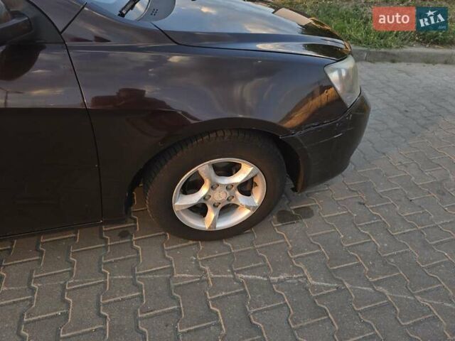 Красный Джили Эмгранд 7 (EC7), объемом двигателя 1.79 л и пробегом 143 тыс. км за 4500 $, фото 5 на Automoto.ua