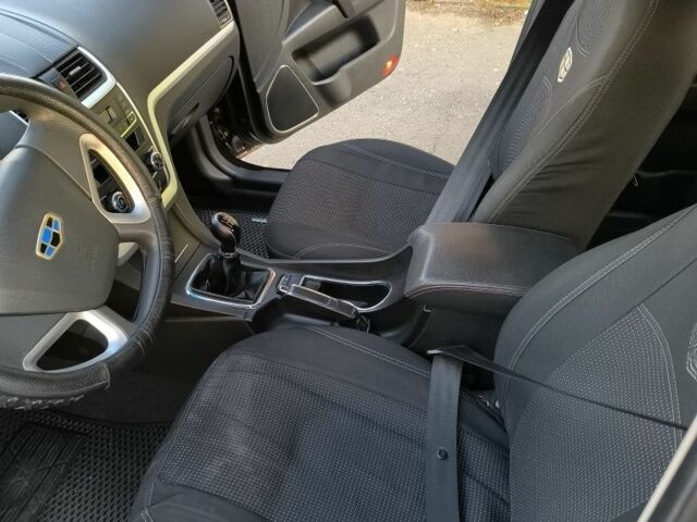 Червоний Джилі Емгранд 7 (EC7), об'ємом двигуна 1.5 л та пробігом 155 тис. км за 6300 $, фото 3 на Automoto.ua