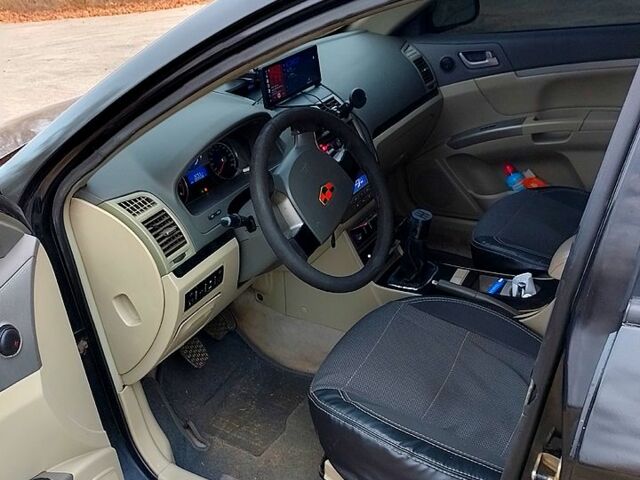 Джилі Емгранд 7 (EC7), об'ємом двигуна 1.8 л та пробігом 100 тис. км за 3900 $, фото 5 на Automoto.ua