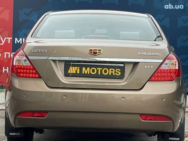 Джили Эмгранд 7 (EC7) 2012 в Киеве на Automoto.ua Джили Эмгранд 7 (EC7), объемом двигателя 1.8 л и пробегом 12 тыс. км за 7900 $, фото 15 на Automoto.ua