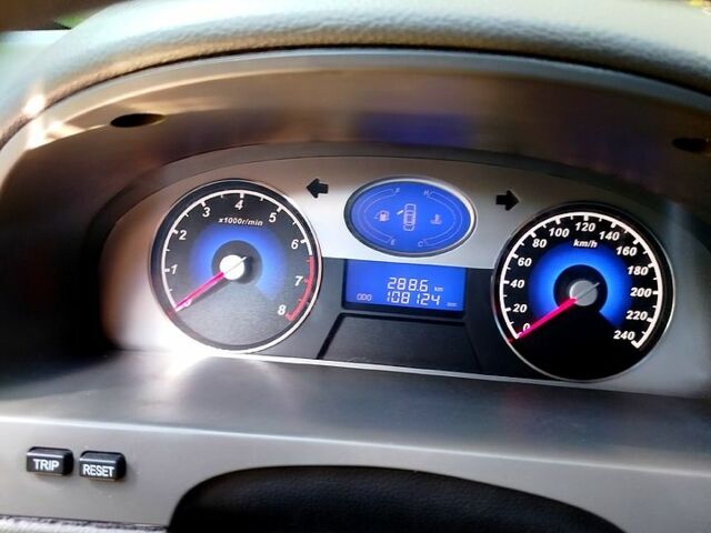 Джили Эмгранд 7 (EC7), объемом двигателя 1.8 л и пробегом 108 тыс. км за 3000 $, фото 3 на Automoto.ua