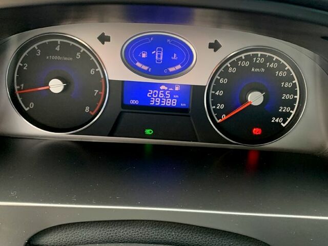 Джили Emgrand-7 2015 в Белой Церкве на Automoto.ua Джили Emgrand-7, объемом двигателя 18 л и пробегом 39 тыс. км за 5150 $, фото 3 на Automoto.ua