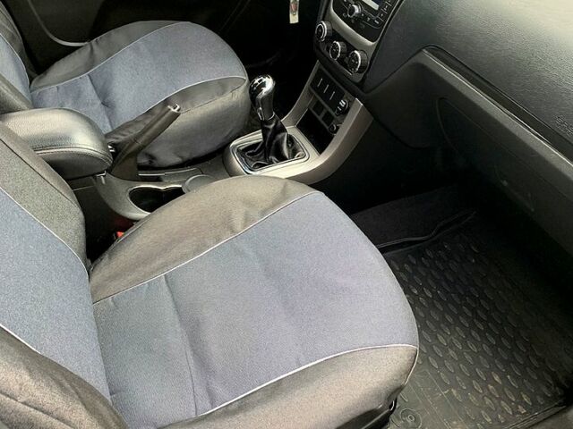 Джили Emgrand-7 2015 в Белой Церкве на Automoto.ua Джили Emgrand-7, объемом двигателя 18 л и пробегом 39 тыс. км за 5150 $, фото 12 на Automoto.ua