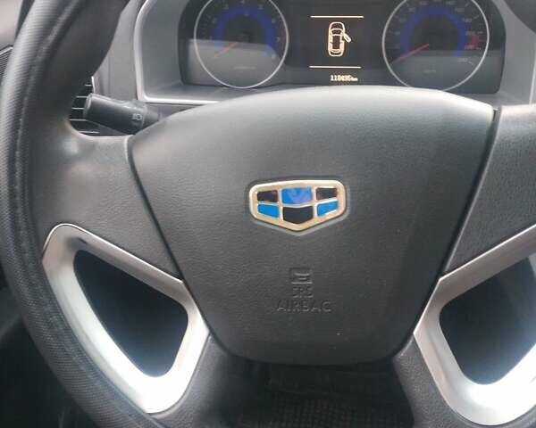 Джили Эмгранд 7 (EC7), объемом двигателя 1.5 л и пробегом 230 тыс. км за 4321 $, фото 4 на Automoto.ua