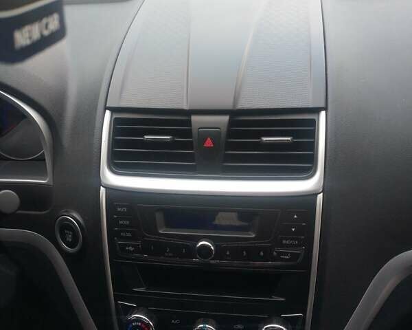 Джили Эмгранд 7 (EC7), объемом двигателя 1.5 л и пробегом 230 тыс. км за 4321 $, фото 3 на Automoto.ua