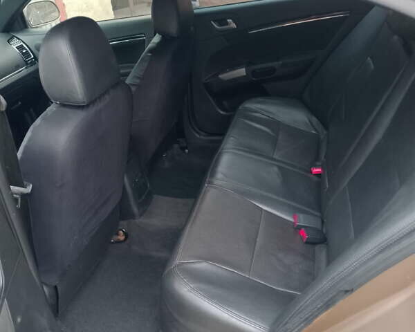 Желтый Джили Эмгранд 7 (EC7), объемом двигателя 1.5 л и пробегом 119 тыс. км за 4200 $, фото 15 на Automoto.ua