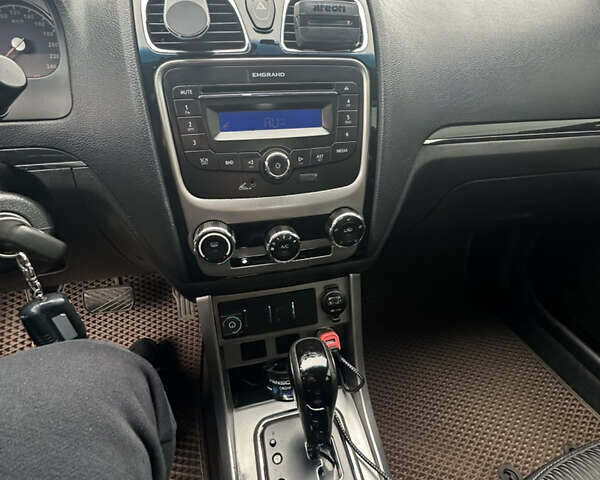 Жовтий Джилі Емгранд 7 (EC7), об'ємом двигуна 1.79 л та пробігом 142 тис. км за 3500 $, фото 6 на Automoto.ua