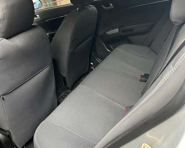 Серый Джили Эмгранд 7 (EC7), объемом двигателя 1.5 л и пробегом 140 тыс. км за 5000 $, фото 5 на Automoto.ua