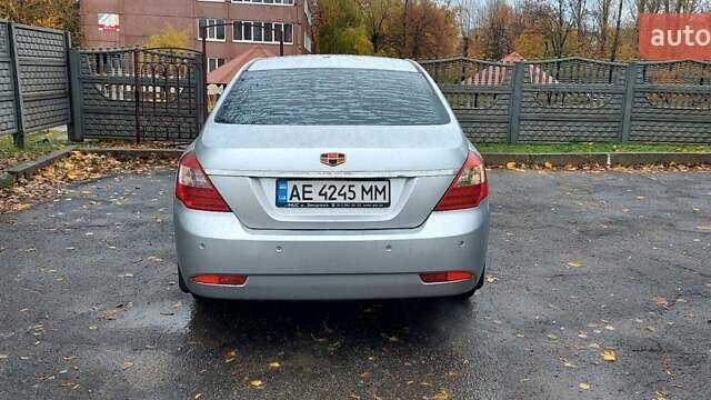 Джили Эмгранд 7 (EC7) 2012 в Кривом Роге на Automoto.ua Серый Джили Эмгранд 7 (EC7), объемом двигателя 1.79 л и пробегом 185 тыс. км за 5000 $, фото 8 на Automoto.ua