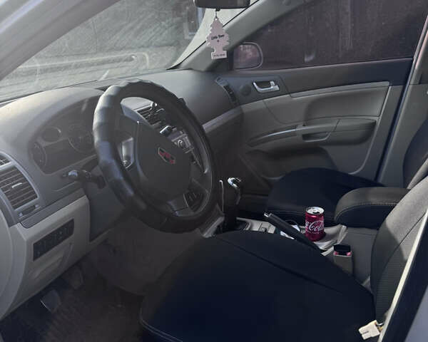 Сірий Джилі Емгранд 7 (EC7), об'ємом двигуна 1.79 л та пробігом 217 тис. км за 3100 $, фото 5 на Automoto.ua